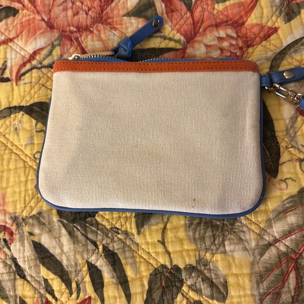 Spartina wristlet in crab design 7”x5” - matched bag on my page - Picture 2 of 3